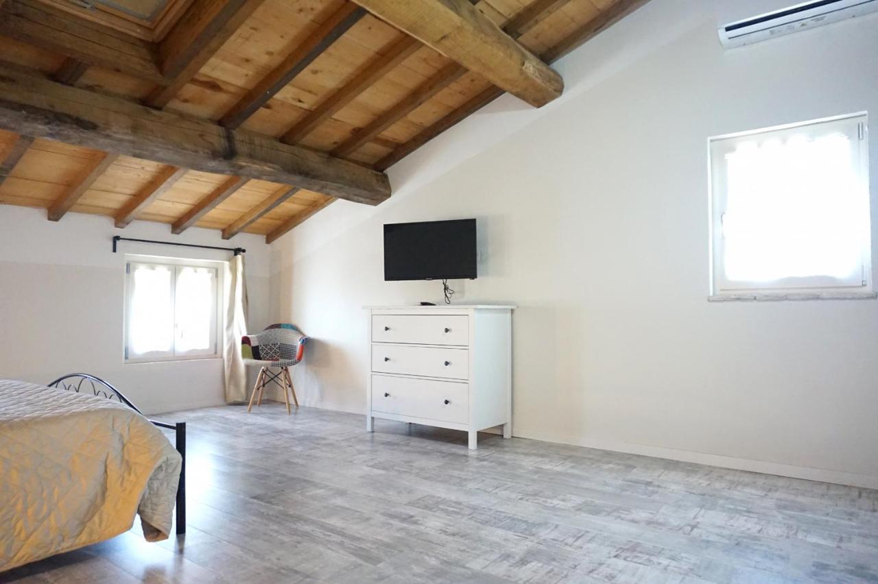 Appartamento Casa Brigante Luxury With Pool Capannori Esterno foto